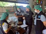 กิจกรรมตรวจสุขาภิบาลร้านจำหน่ายอาหารตามโครงการพัฒนาสุขาภิบาล